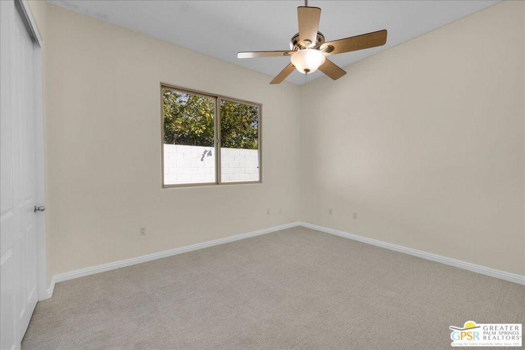 2222 E Wayne Road Property Photo 27