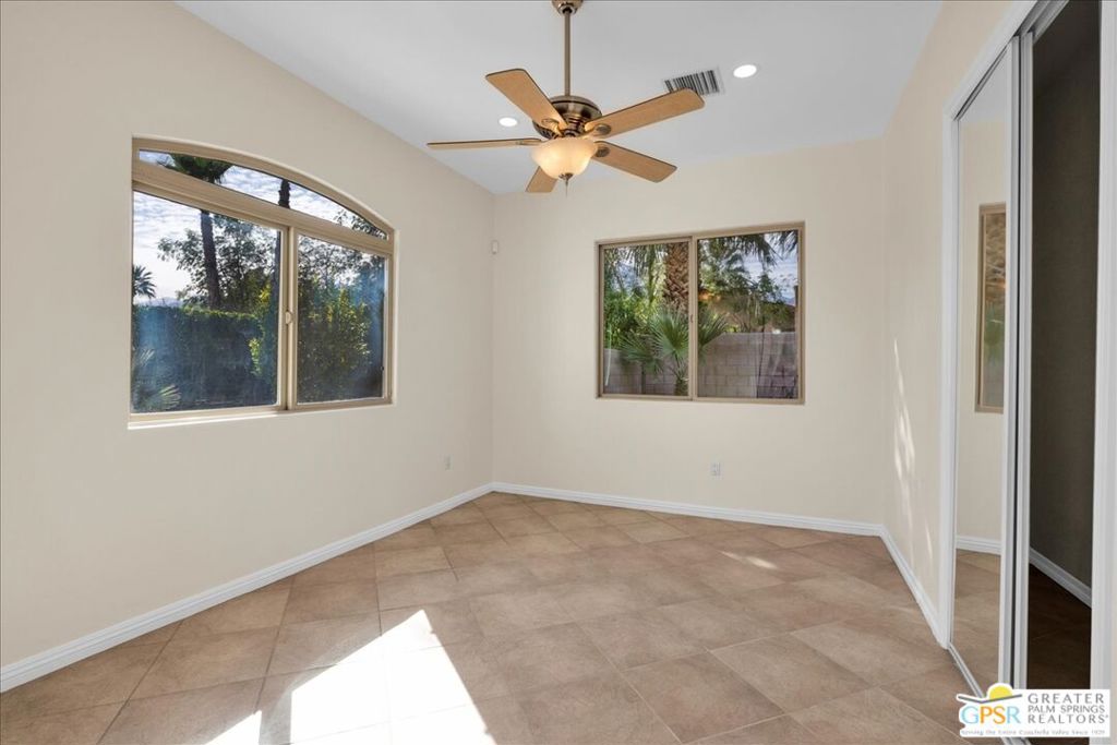 2222 E Wayne Road Property Photo 35
