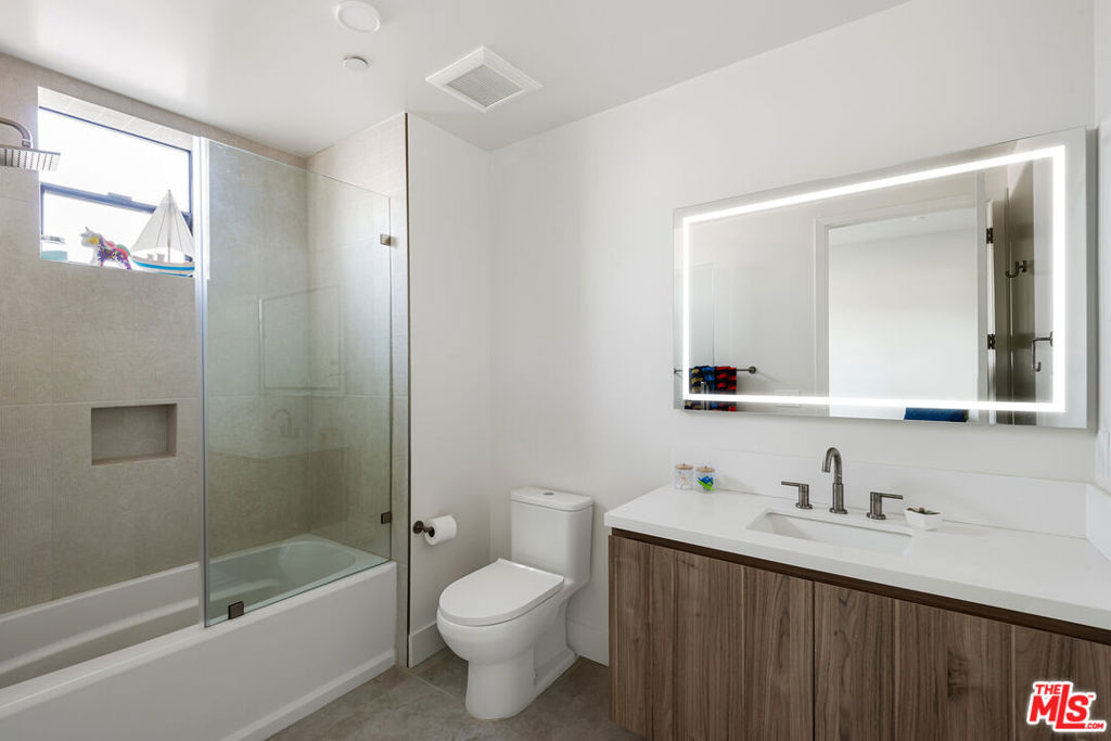 3651 Regal Place 201 Property Photo 11