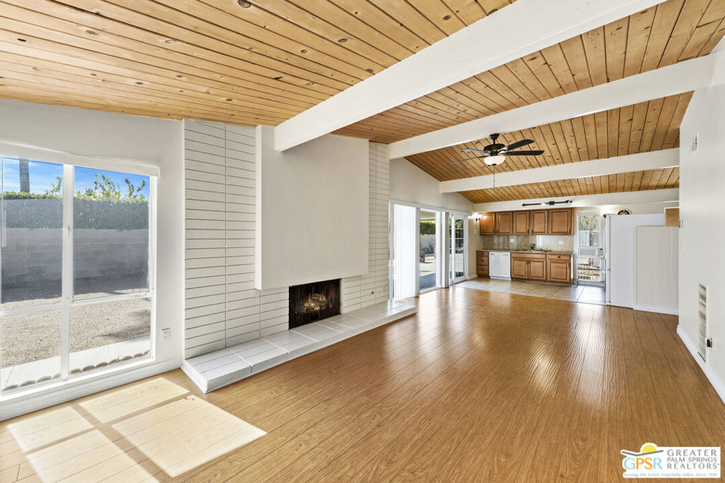 889 E Janet Circle Property Photo 10