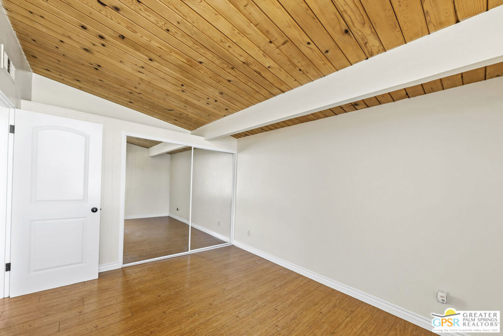 889 E Janet Circle Property Photo 17