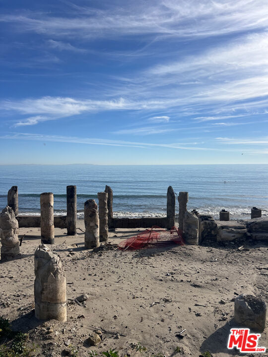 19108 Pacific Coast Highway Property Photo 1