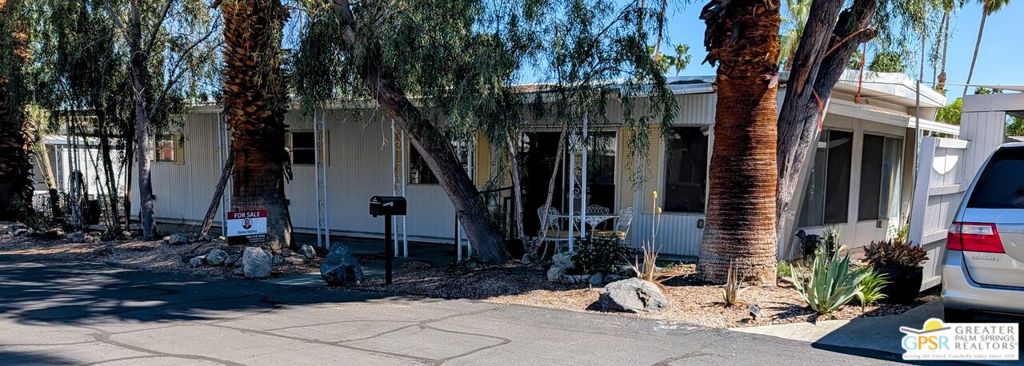 266 Araby Street Property Photo 1