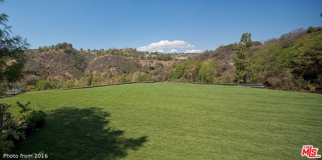 10550 Dolcedo Way Property Photo 4