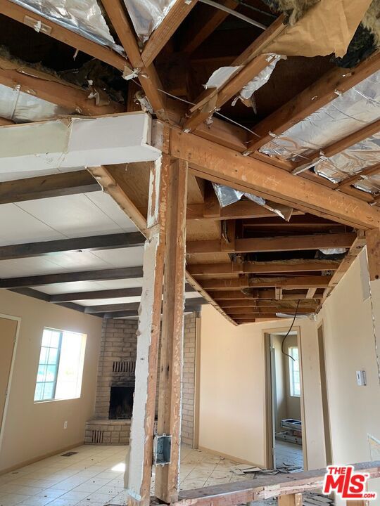 5059 1st Street Property Photo 10