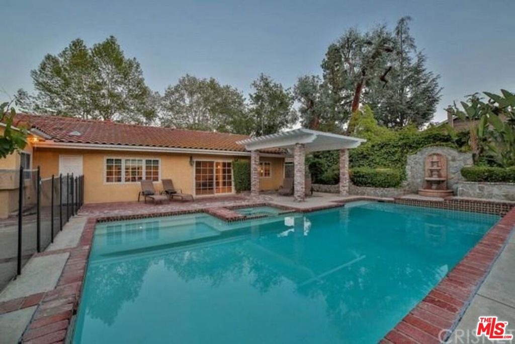 4949 Palomar Drive Property Photo 12