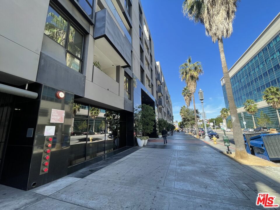 1234 Wilshire Boulevard 235 Property Photo 18