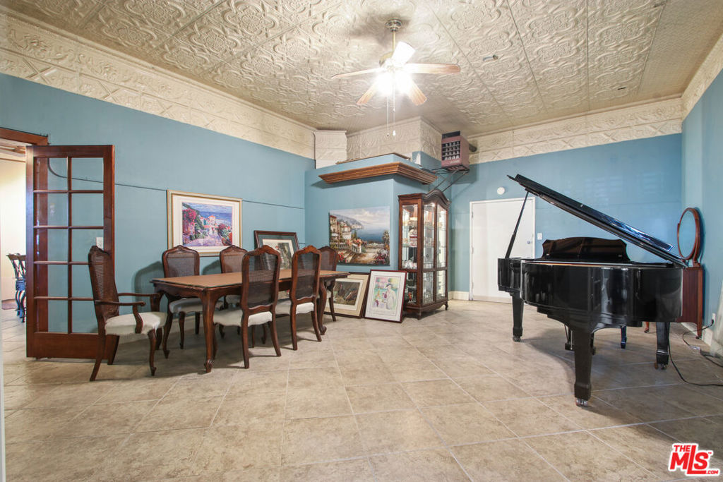 1644 N Wilmington Boulevard Property Photo 13