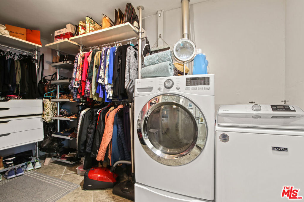 1644 N Wilmington Boulevard Property Photo 17