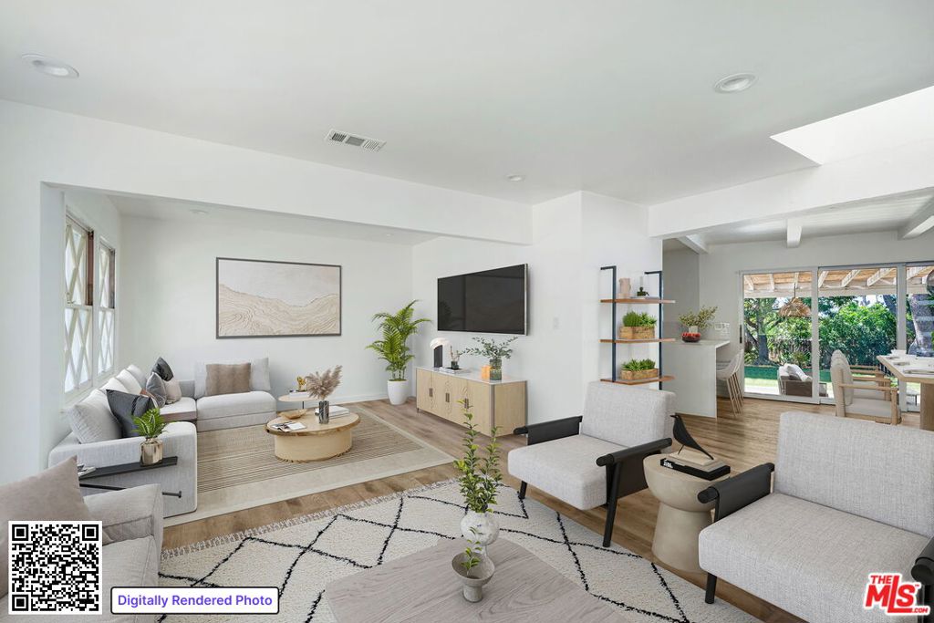 5519 Shenandoah Avenue Property Photo 1