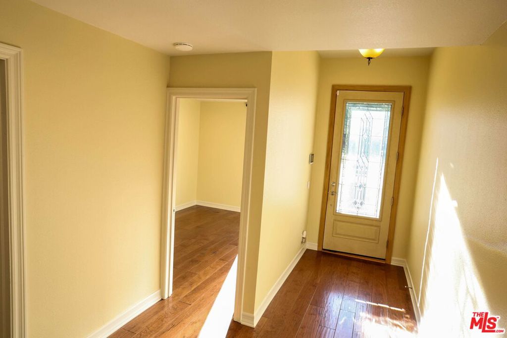 17097 Palisades Circle Property Photo 19
