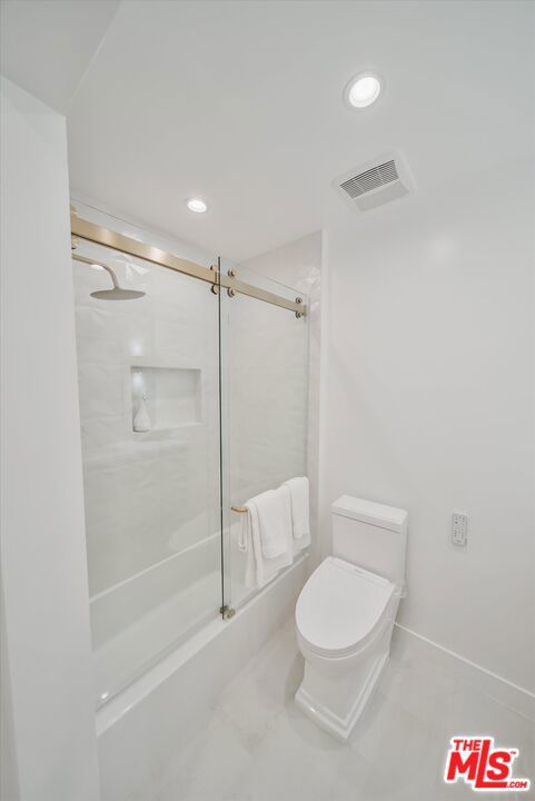 2021 Idaho Avenue Property Photo 19