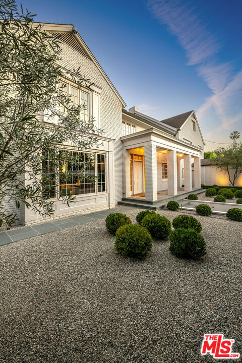 9551 Lime Orchard Road Property Photo 3