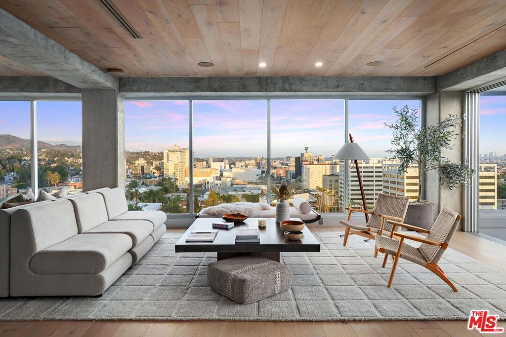 7135 Hollywood Boulevard Phe Property Photo 8