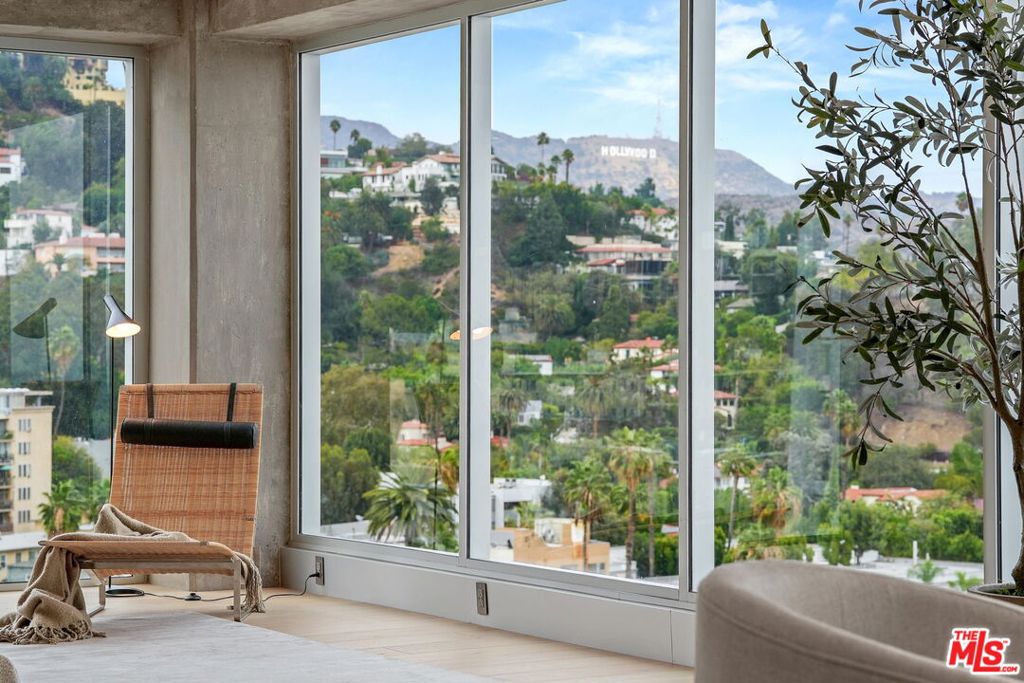 7135 Hollywood Boulevard Phe Property Photo 19