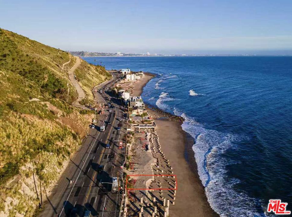 19050 Pacific Coast Highway Property Photo 1