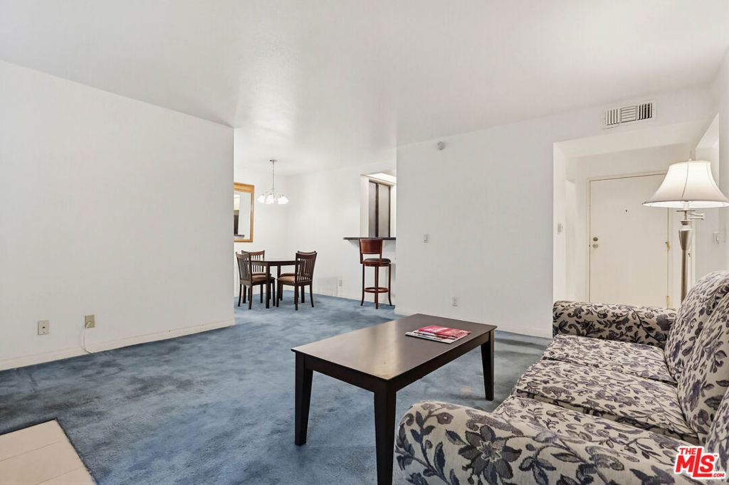 7826 Topanga Canyon Boulevard 210 Property Photo 33