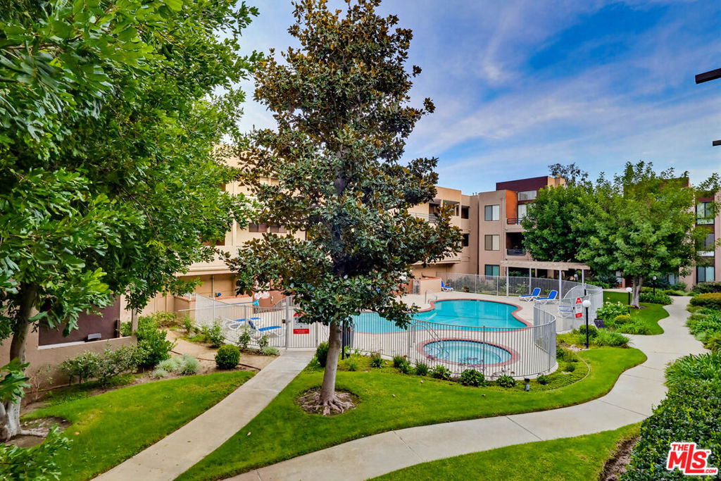 7826 Topanga Canyon Boulevard 210 Property Photo 46