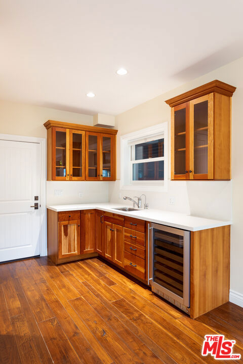 702 Pacific Ave. Property Photo 6