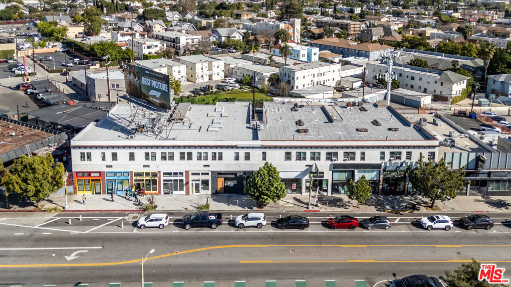 4673 Hollywood Boulevard Property Photo 6