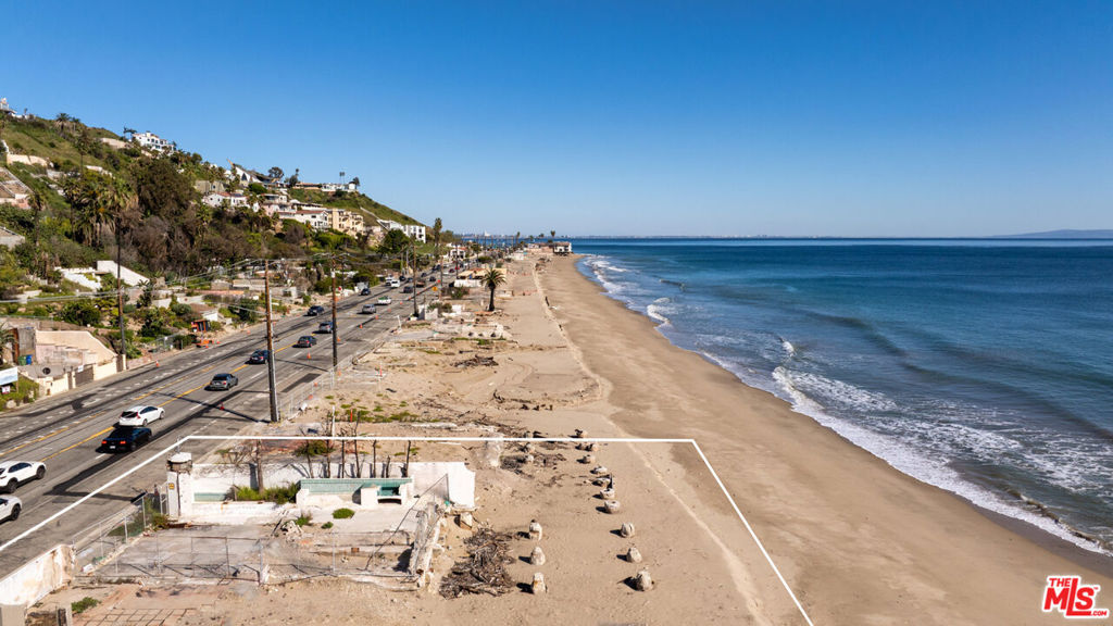 21546 Pacific Coast Highway Property Photo 6