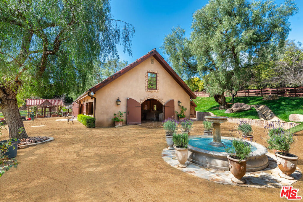 8018 Balcom Canyon Road Property Photo 2