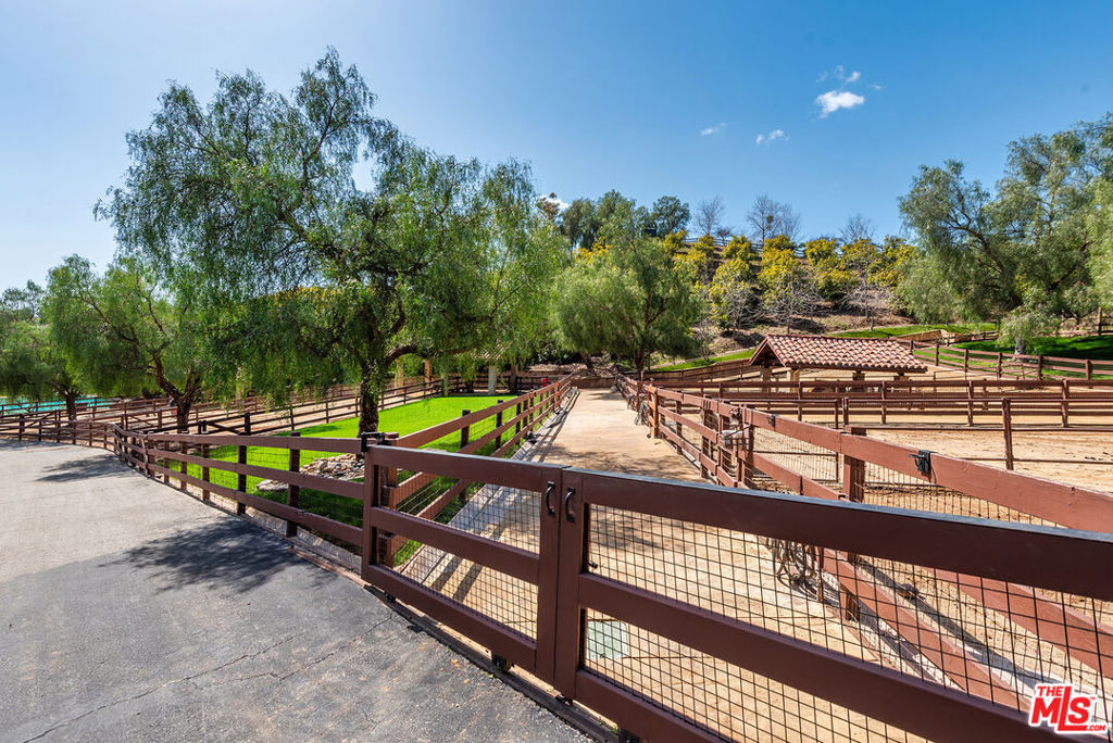8018 Balcom Canyon Road Property Photo 25
