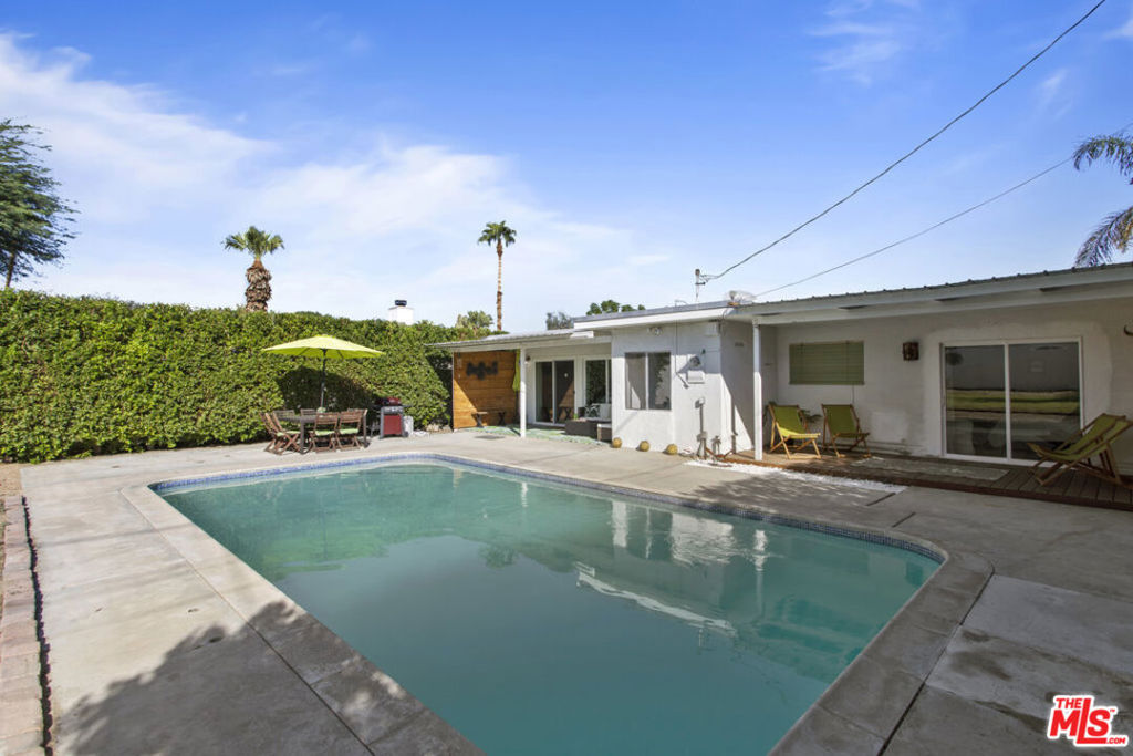 74125 San Marino Way Property Photo 1