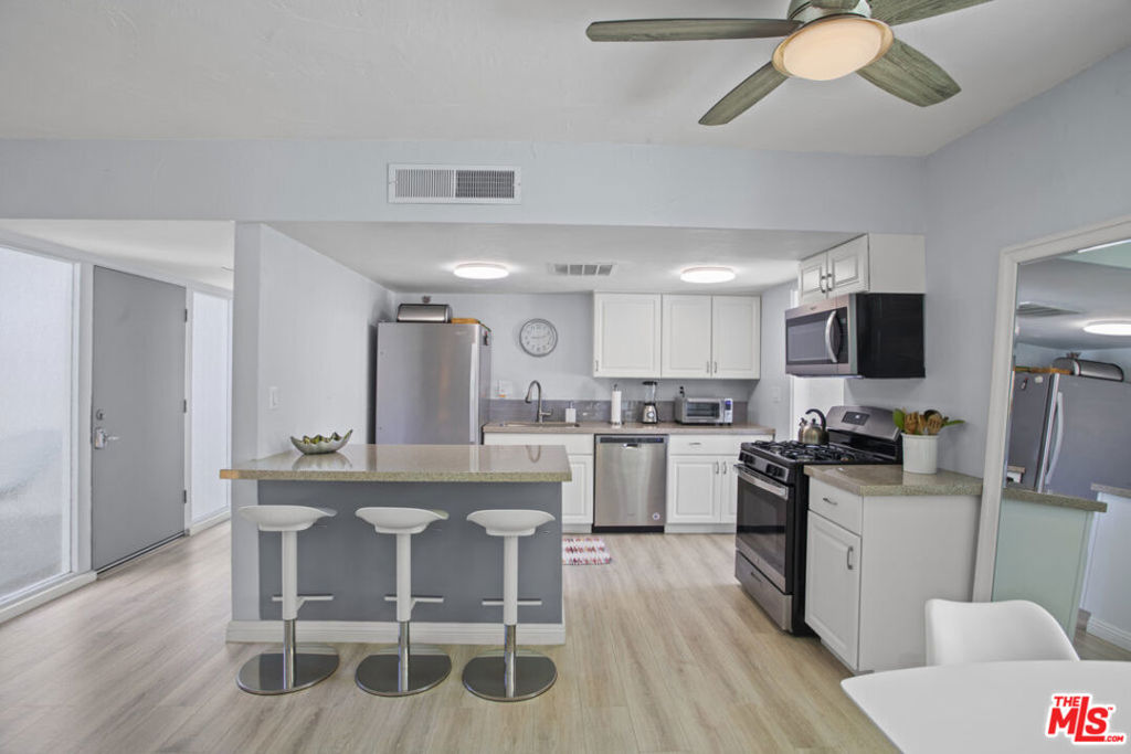74125 San Marino Way Property Photo 9