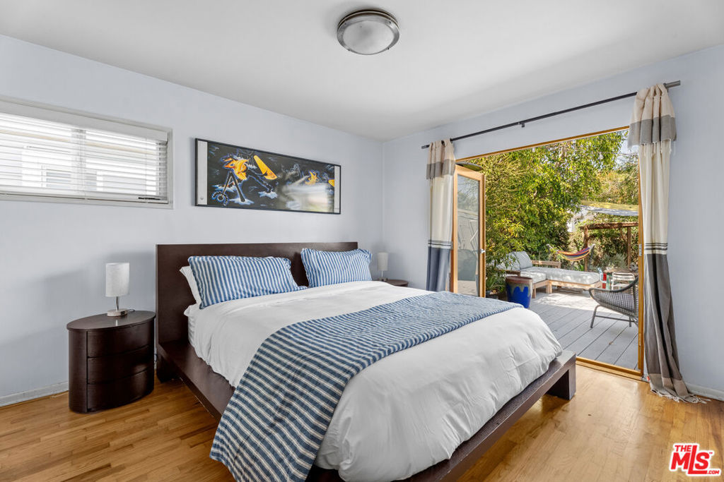 3612 Greenwood Avenue Property Photo 15