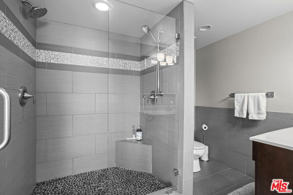36880 E Benton Road Property Photo 27