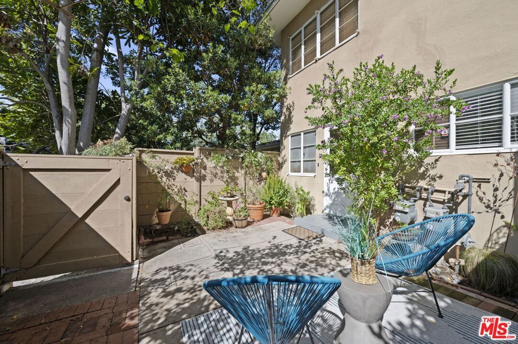 5345 Village Green Property Photo 28
