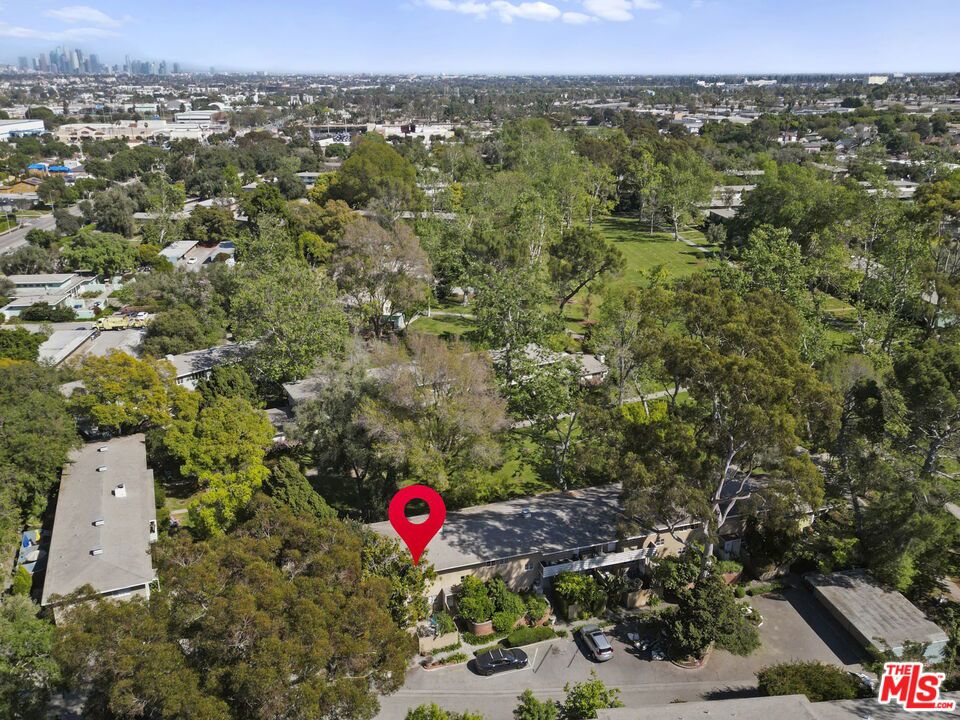 5345 Village Green Property Photo 32