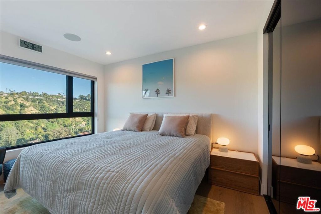 3820 Scadlock Lane Property Photo 23