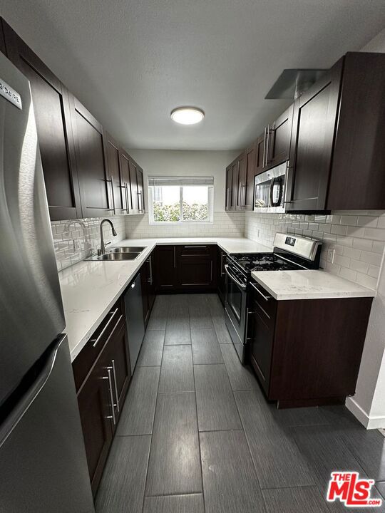8843 Alcott Street Property Photo 9