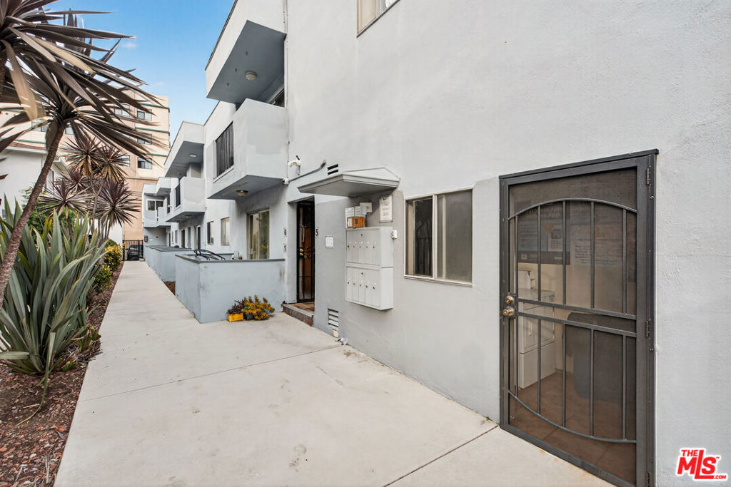 8843 Alcott Street Property Photo 22