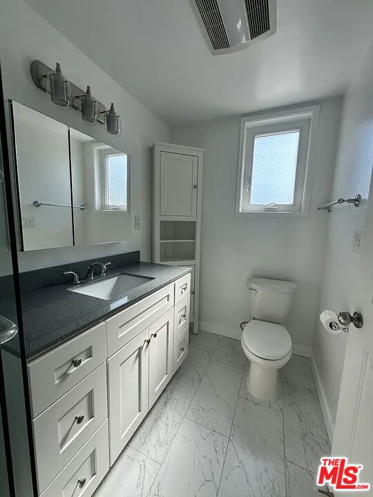 733 Huntley Drive Property Photo 13