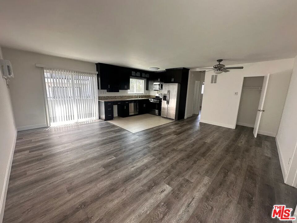 1530 N Formosa Avenue Property Photo 11