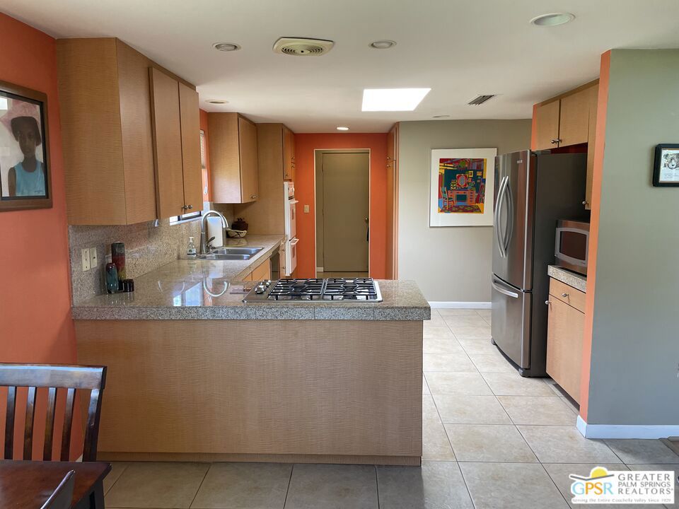 2230 Paseo Del Rey Property Photo 8