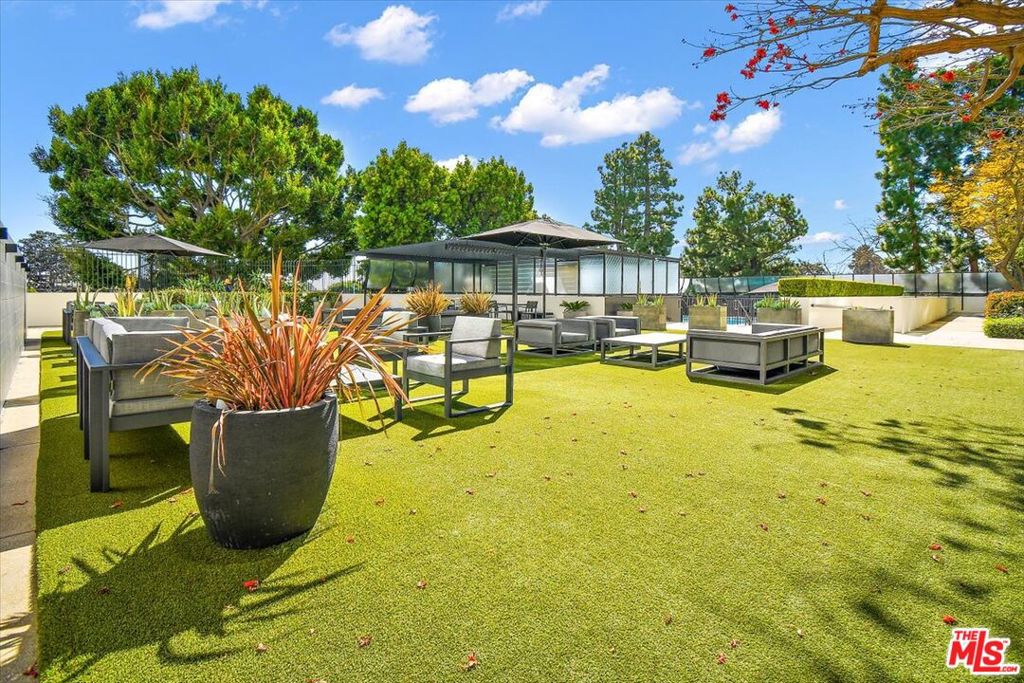 2222 Avenue Of The Stars 1203 Property Photo 23