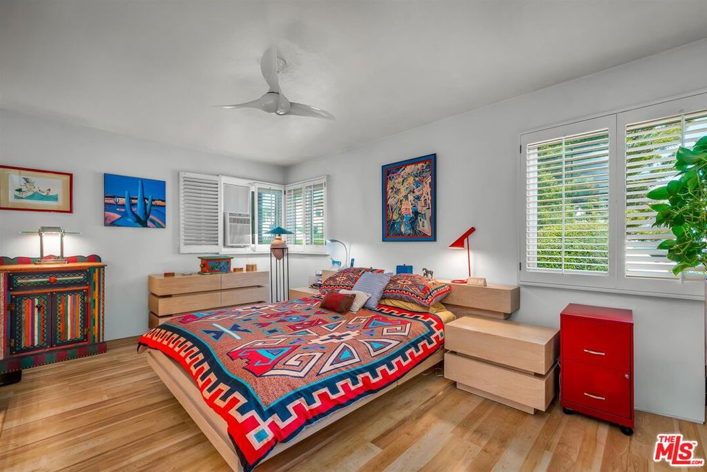2030 Marine Street Property Photo 14