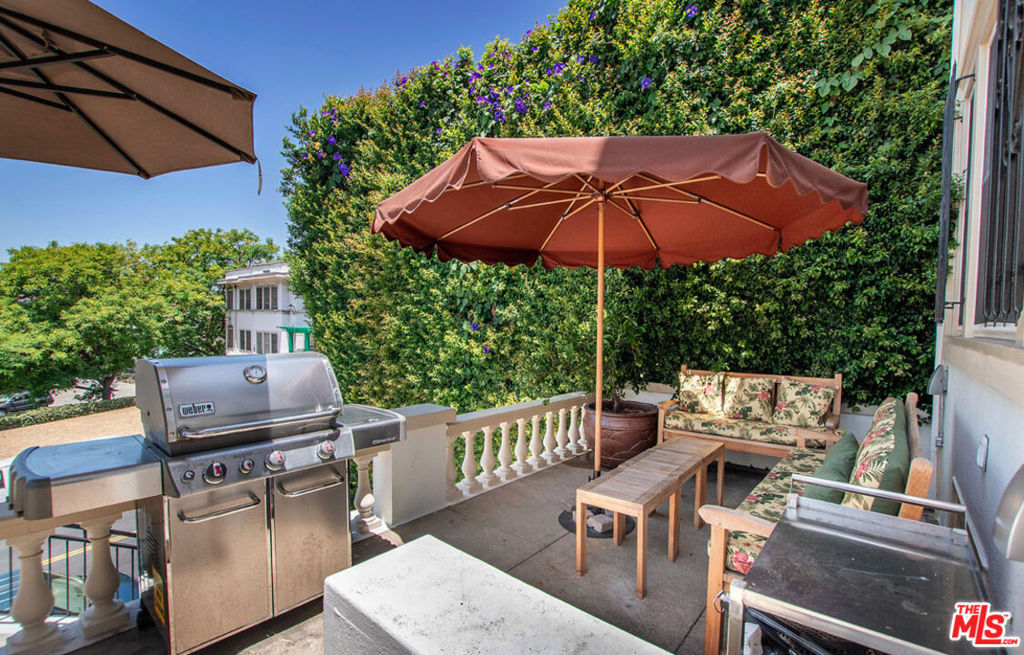254 S Vendome Property Photo 2