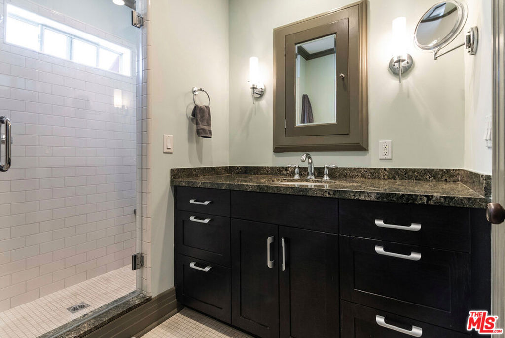 254 S Vendome Property Photo 8