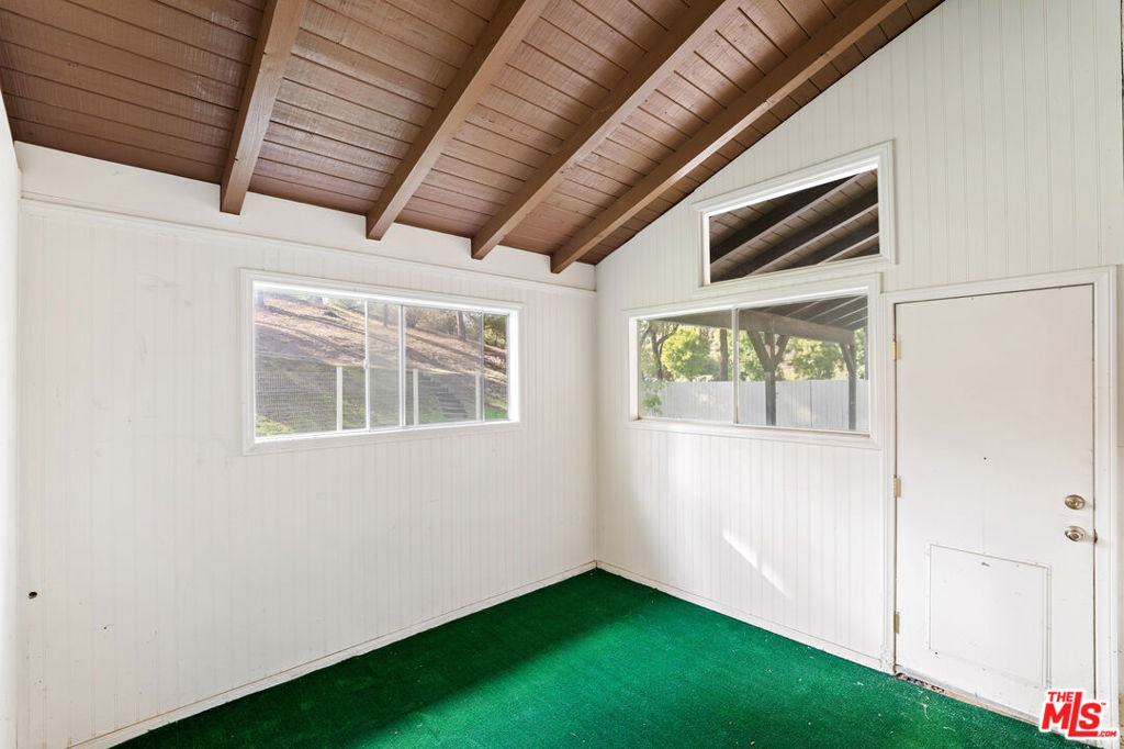 2171 Mckain Street Property Photo 22