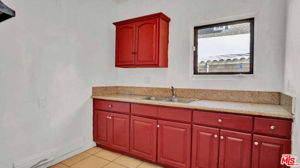 6072 York Boulevard Property Photo 22