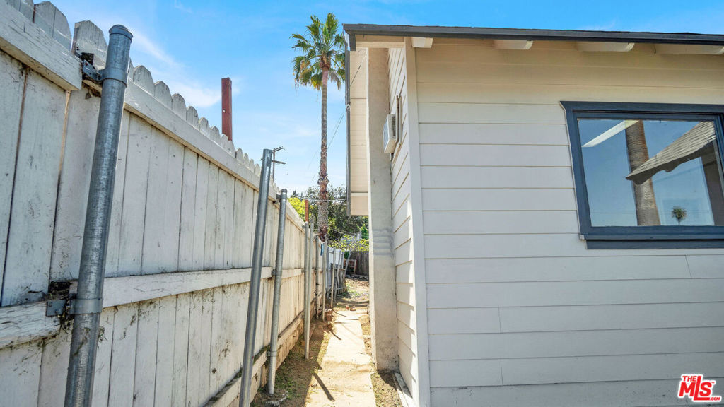 6072 York Boulevard Property Photo 26