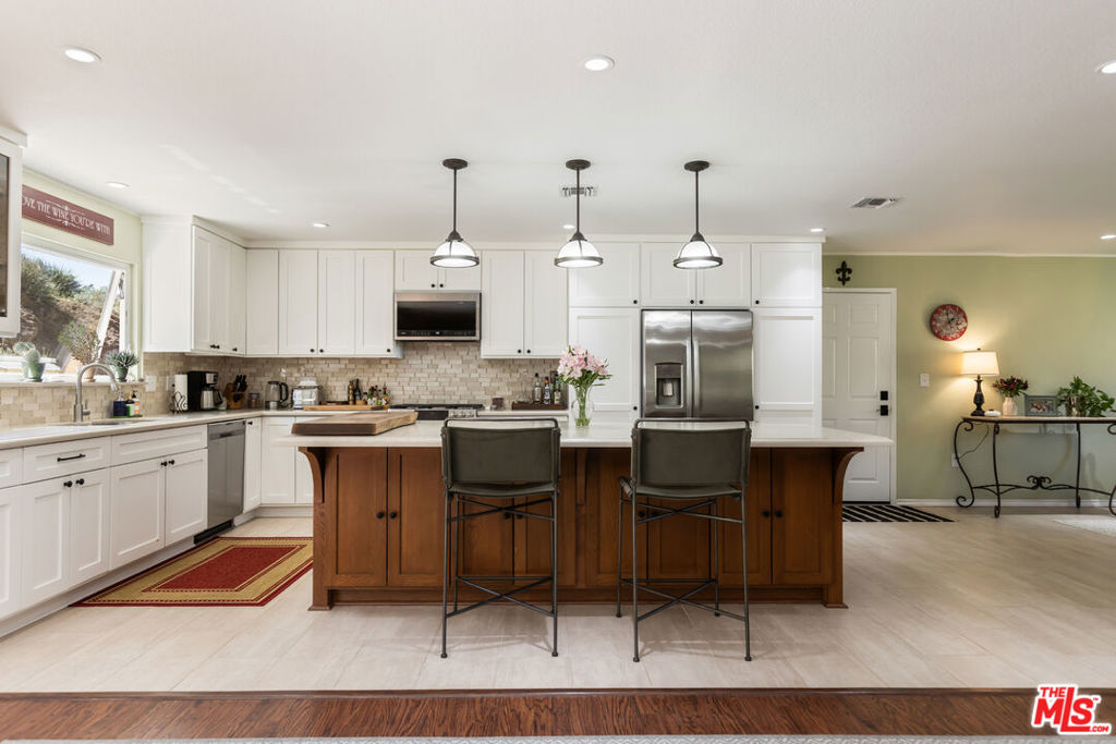 2952 Golden Spur Road Property Photo 6