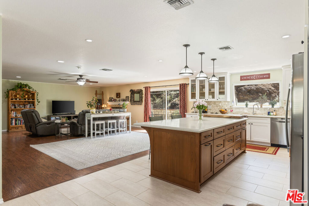 2952 Golden Spur Road Property Photo 11