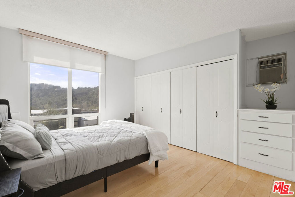 11807 Bel Terrace Property Photo 14