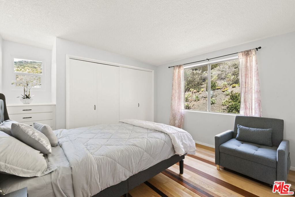 11807 Bel Terrace Property Photo 15